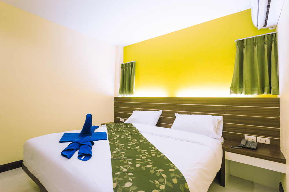 The Shades Bed And Breakfast Boutique Hotel Patong Buitenkant foto