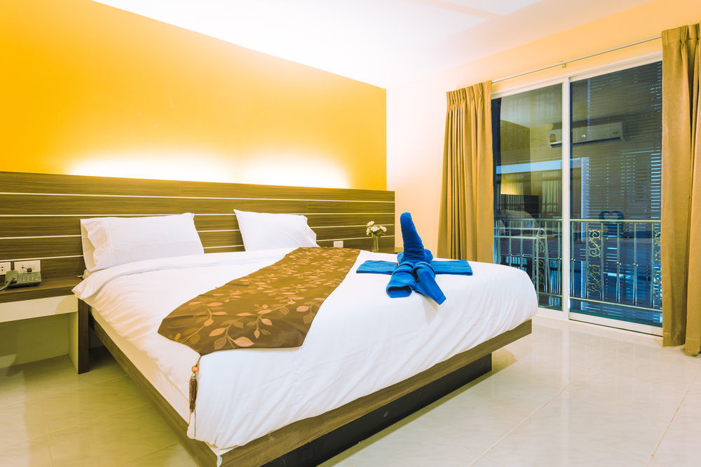 The Shades Bed And Breakfast Boutique Hotel Patong Buitenkant foto