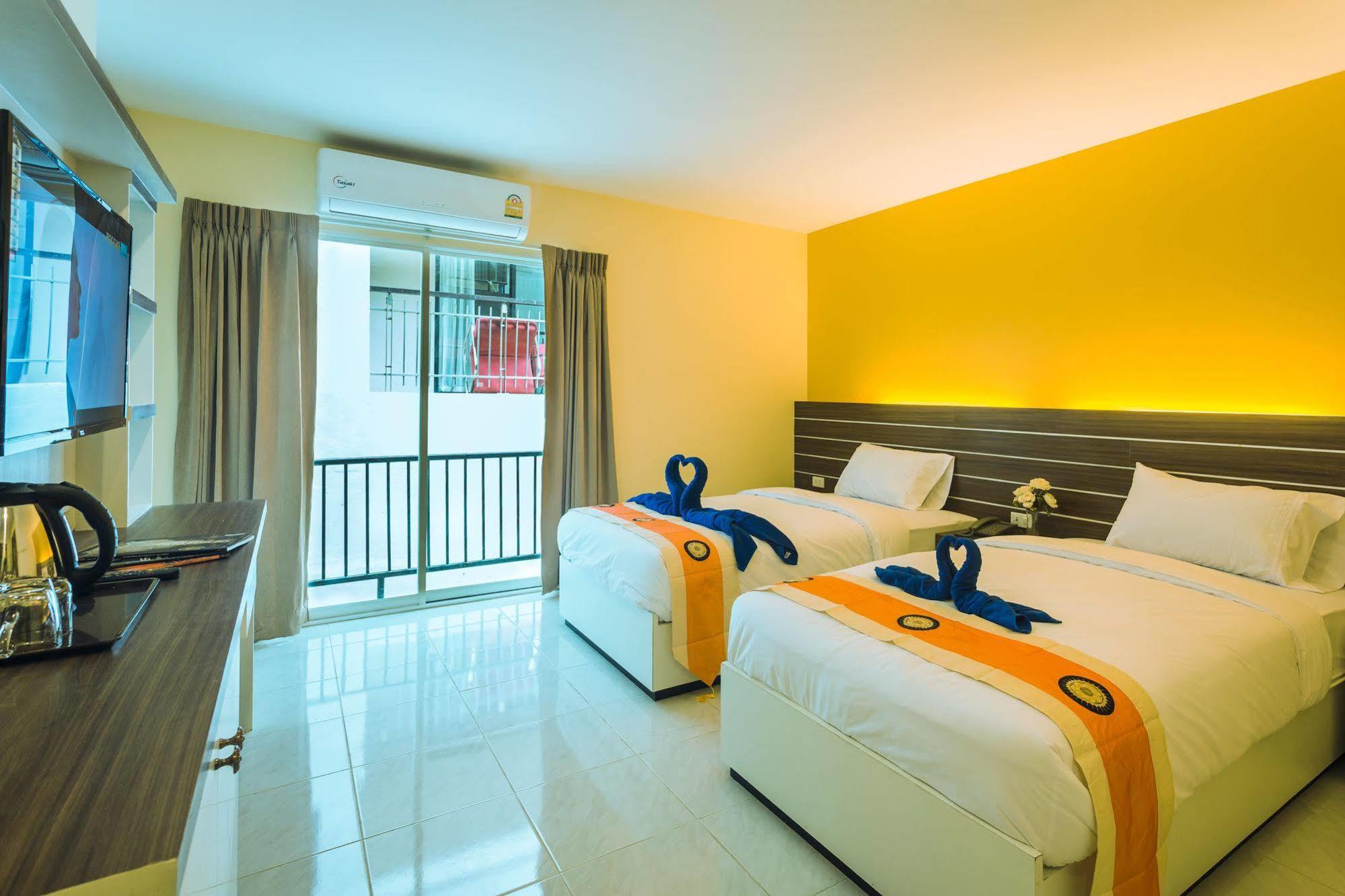 The Shades Bed And Breakfast Boutique Hotel Patong Buitenkant foto